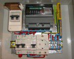 Закінчивши монтаж електропроводки необхідно перевірити її по ділянках на коротке замикання, електричну міцність і опір ізоляції