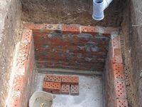 Ще одним з варіантів облаштування каналізації на ділянці є   септик з цегли
